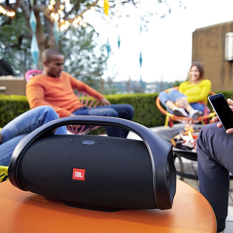 Caixa de Som Portátil JBL Boombox com Bluetooth 50W Lacrada